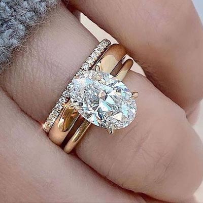 oval engagement ring
